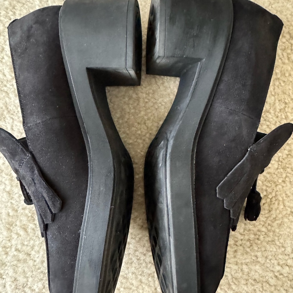 AEROSOLES Black Suede Loafers with Tassel Detail size 8 - Picture 7 of 14